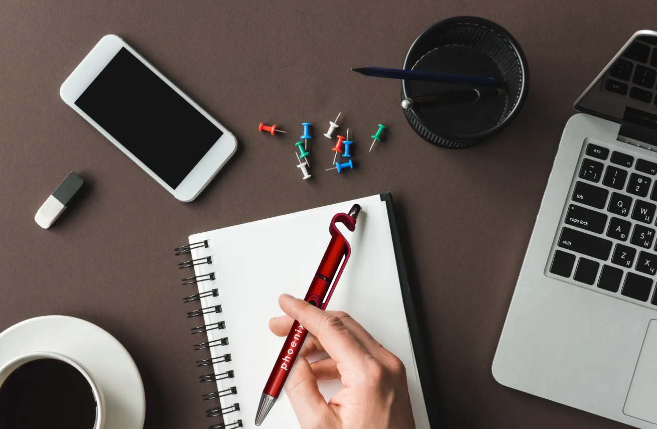 Functional Stylus Pen With Flashlight 9