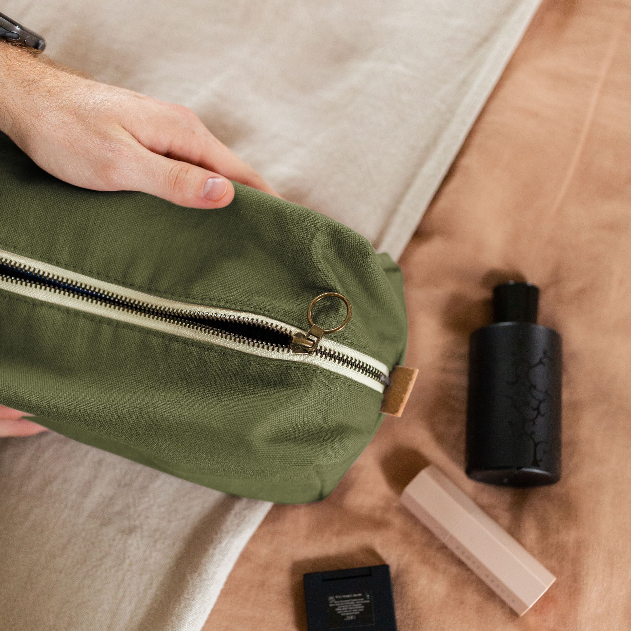 DOPPELGANGER - COLORED CANVAS WITH LEATHER