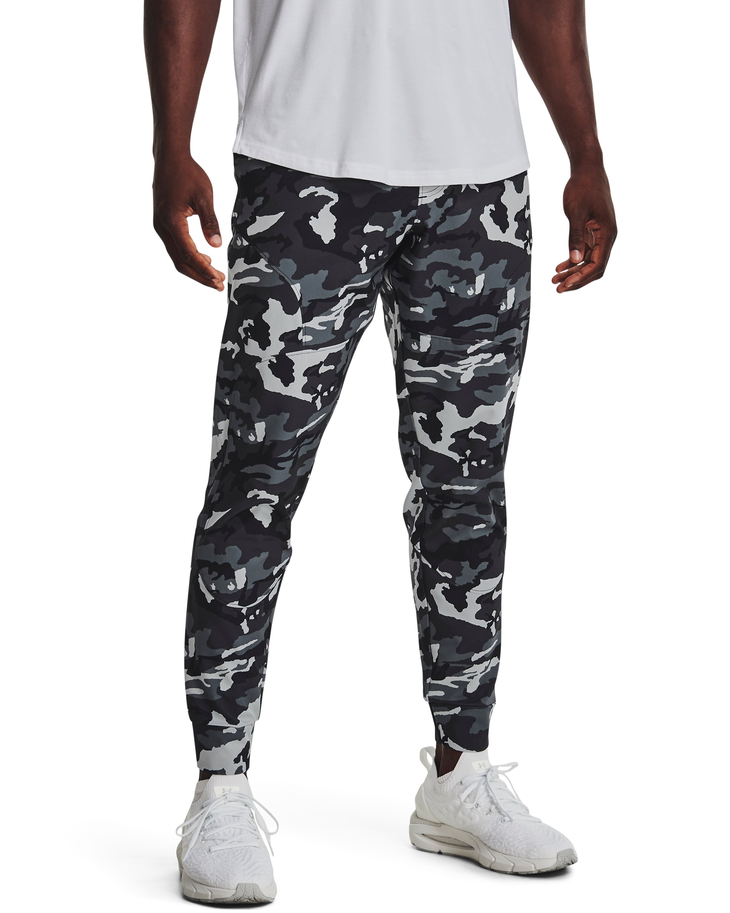 UA Unstoppable Men's Joggers 18
