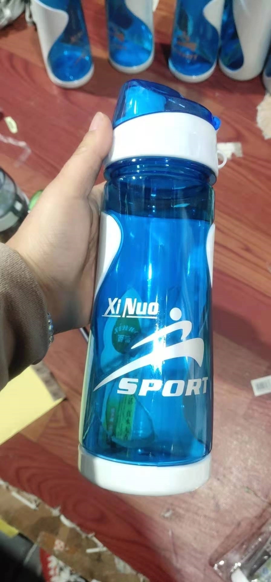 Creative Plastic Flip Sports Bottle 3