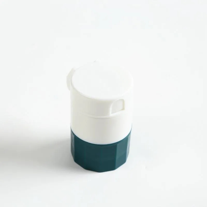 4-Layer Pill Case with Cutter 2