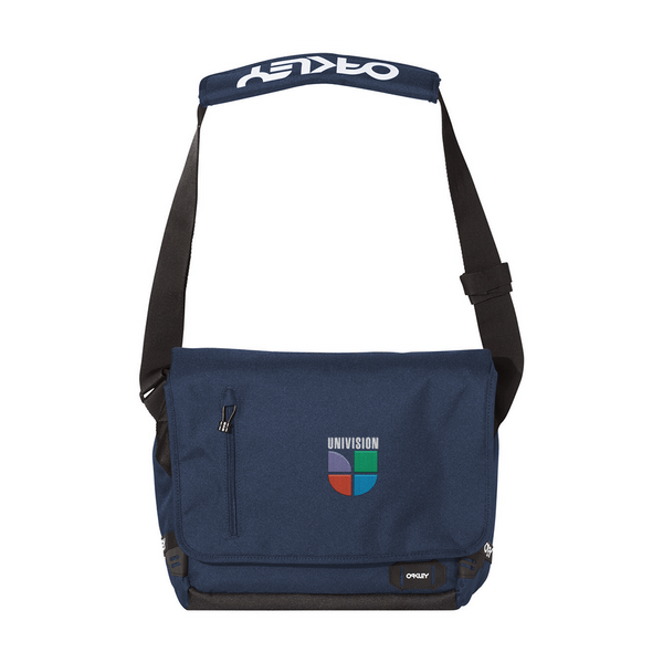Oakley 15L Street Messenger Bag 11