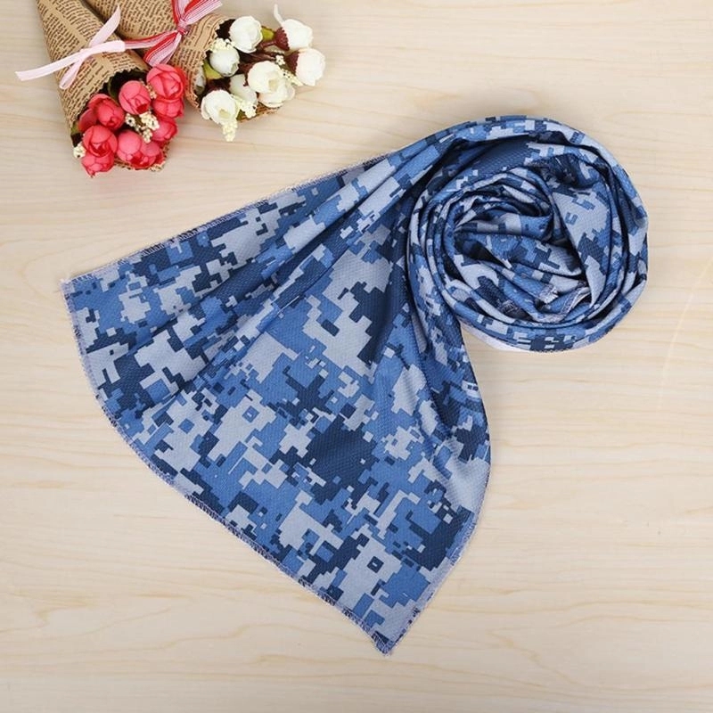 Camouflage cooling towel with CARABINER CASE 2