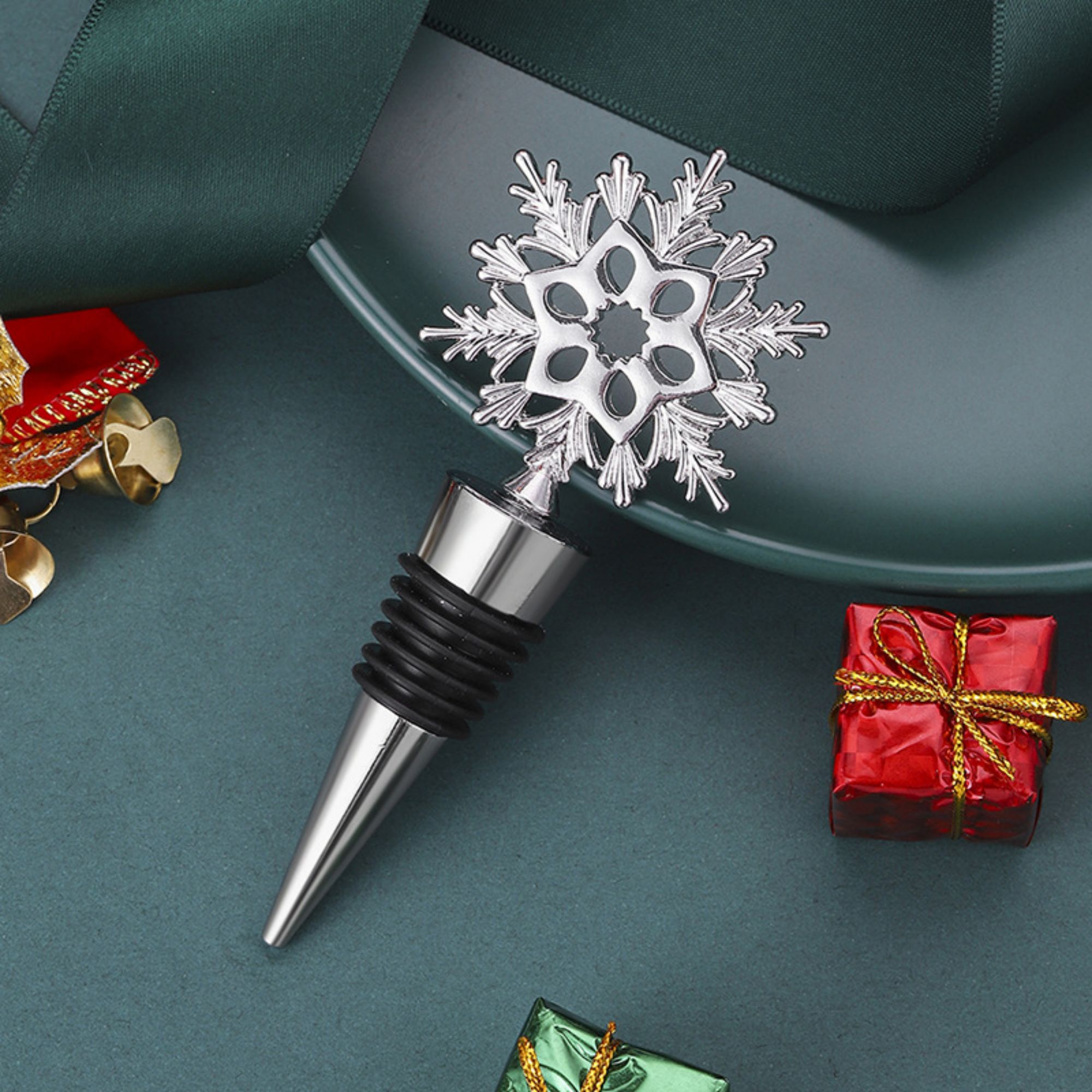 Christmas Snowflake Wine Stopper 3