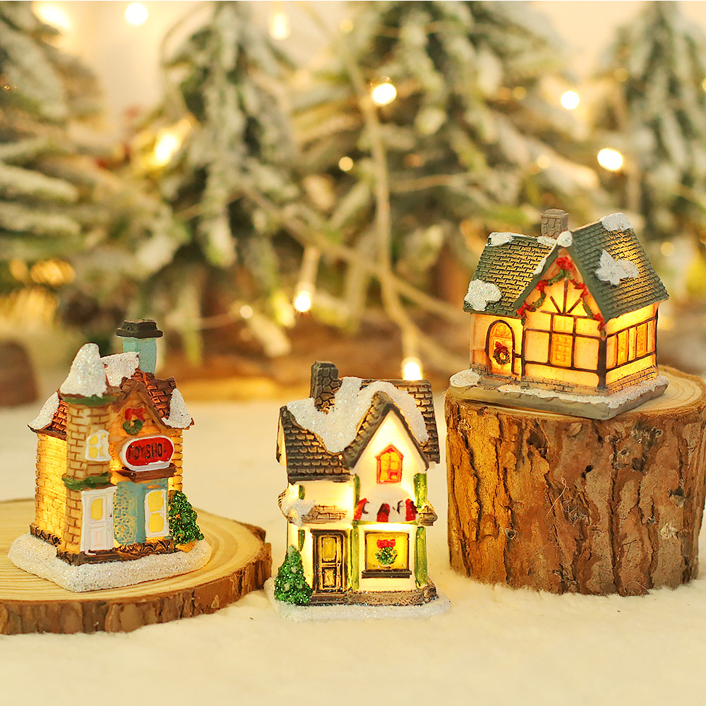 Christmas Resin LED Snowhouse 3