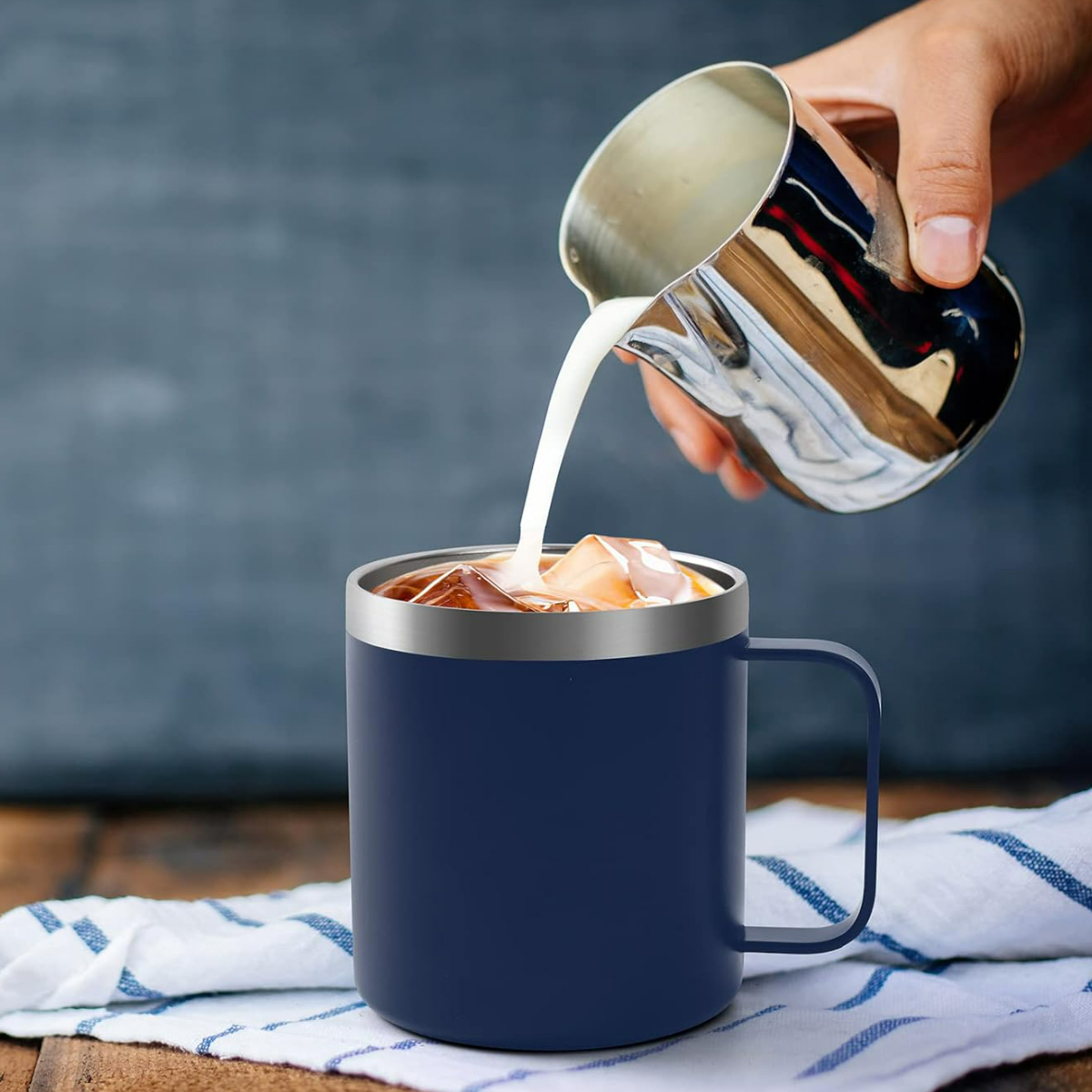 12oz Vacuum Insulated Mug with Handle 4