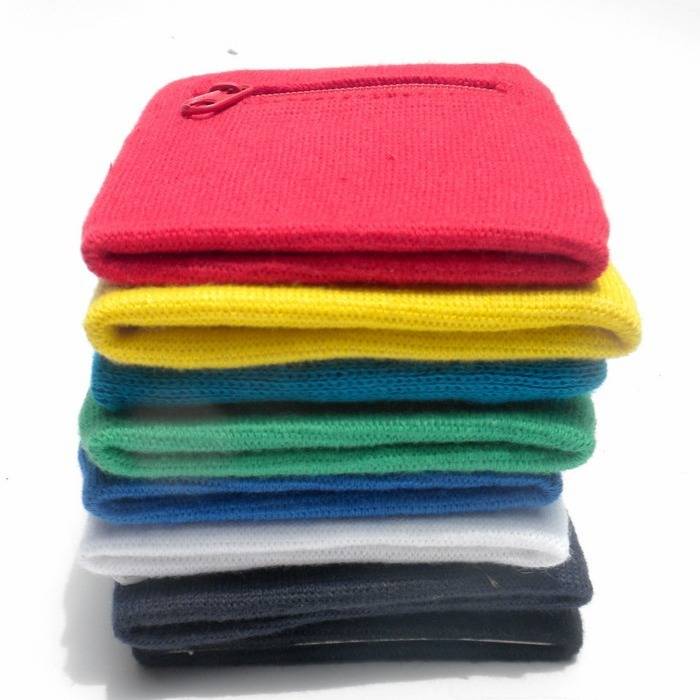 Wristband Pocket w/ Zipper 12