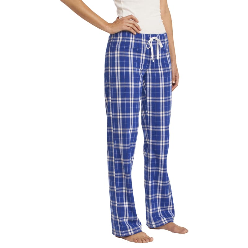 District Women's Flannel Plaid Pant. 2