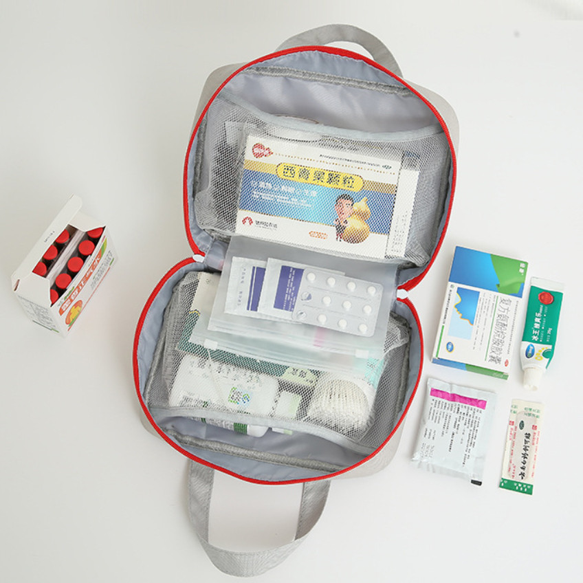 Epidemic Prevention Package Portable Emergency Care Bag 2
