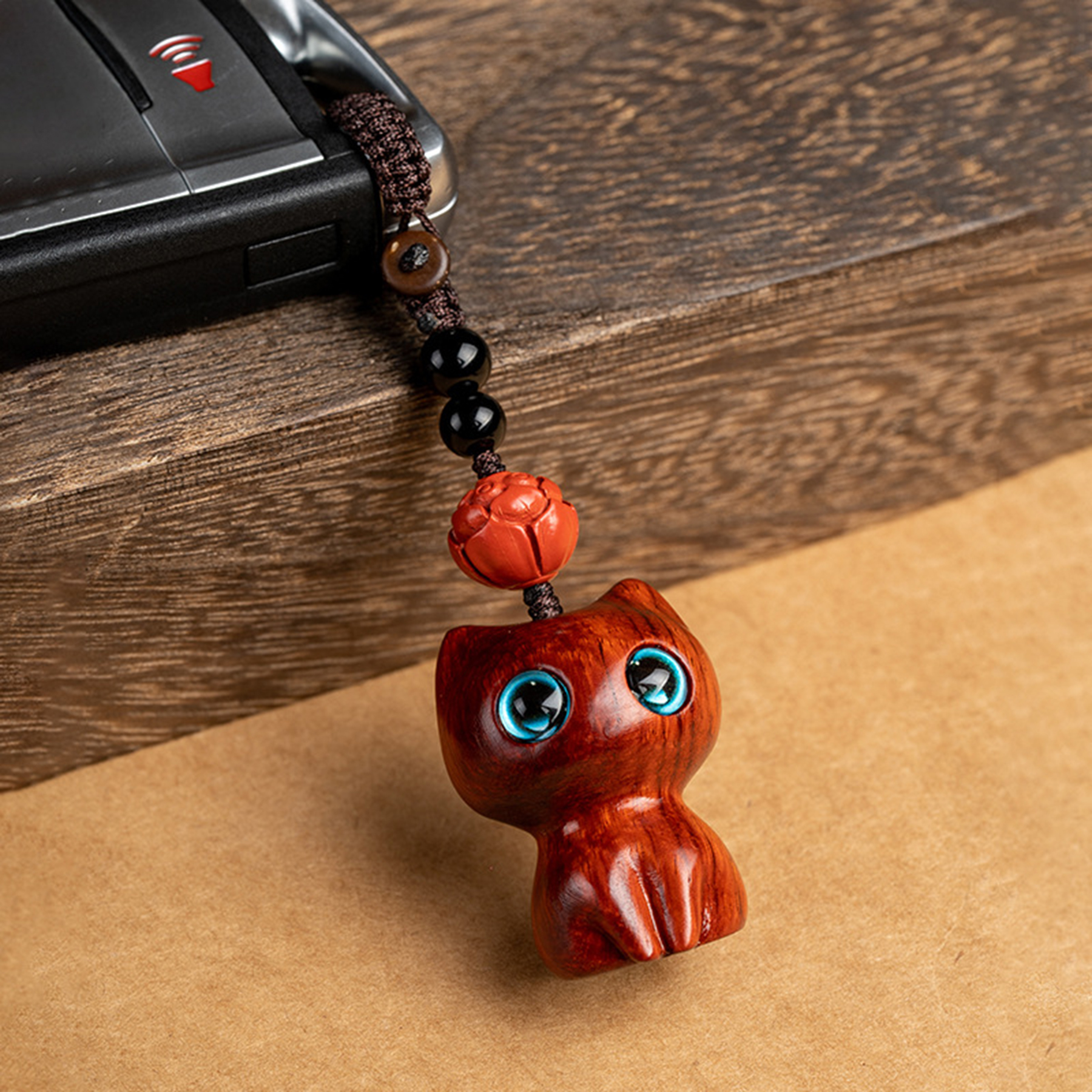 3D Cat Design Sandalwood Pendant Keychain 1