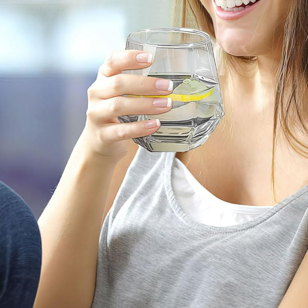 12Oz. Geometric Stemless Wine Glass Faceted 5