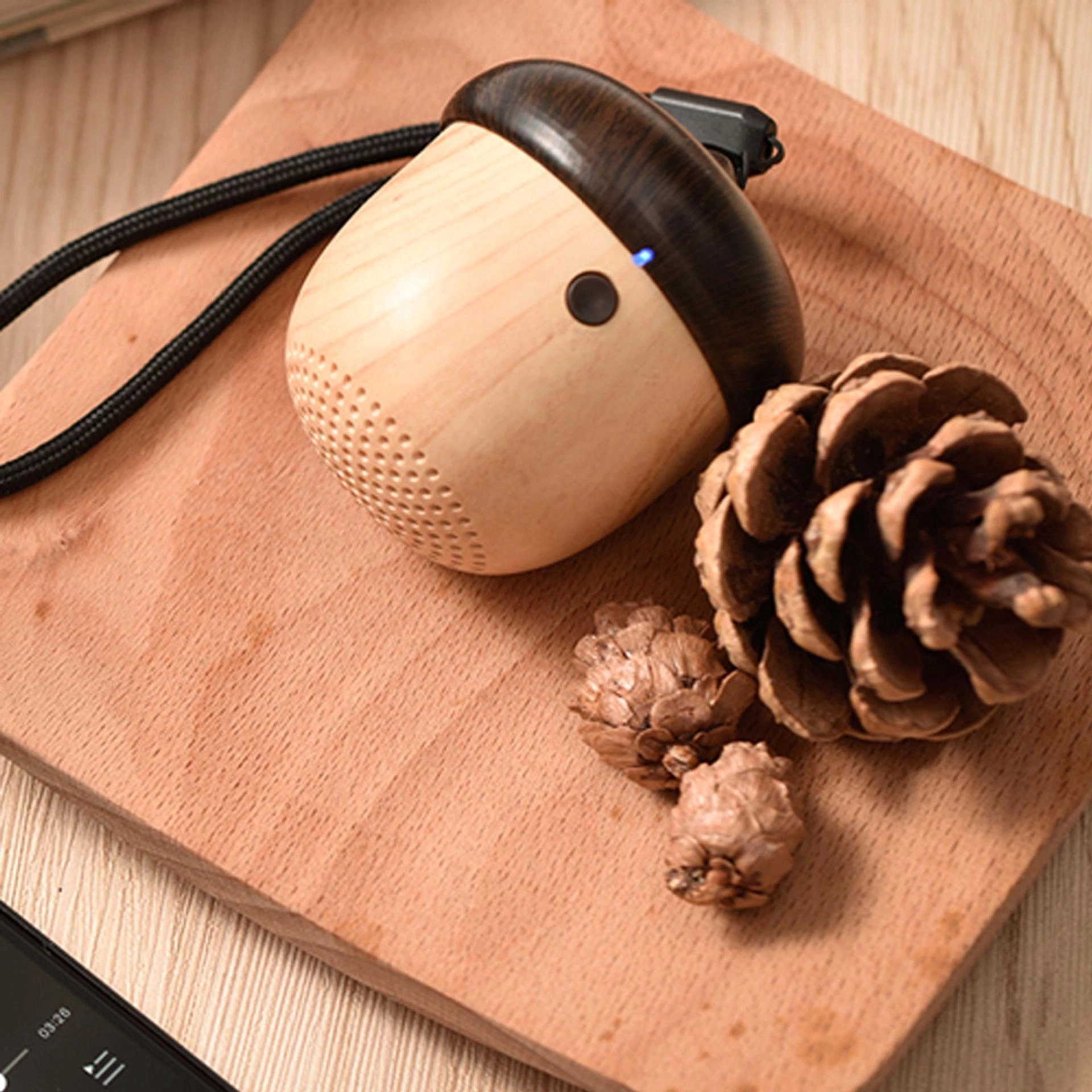 Nuts Mini Bluetooth Speaker With Wood Graining Design 7