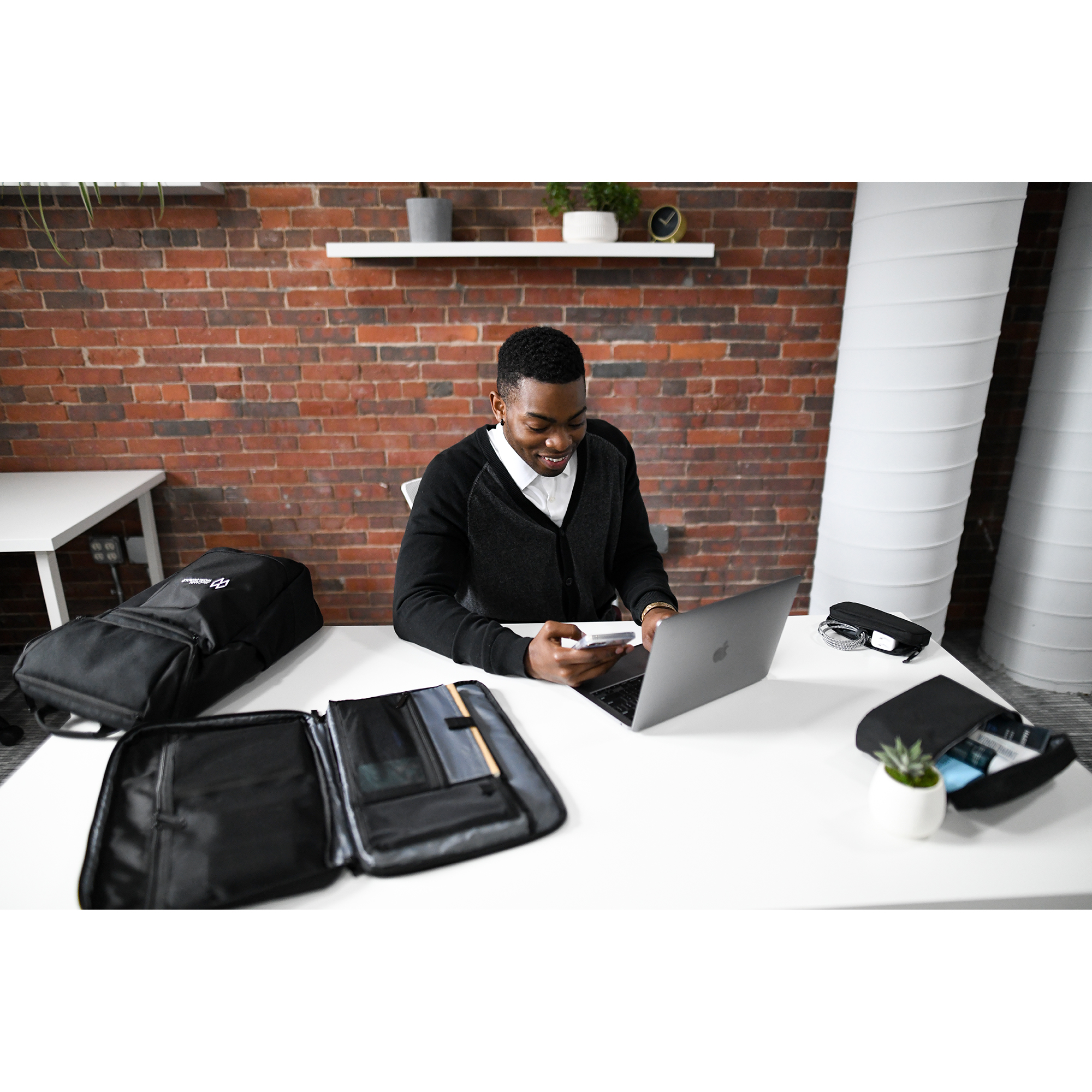 Mobile Professional Laptop Backpack 3