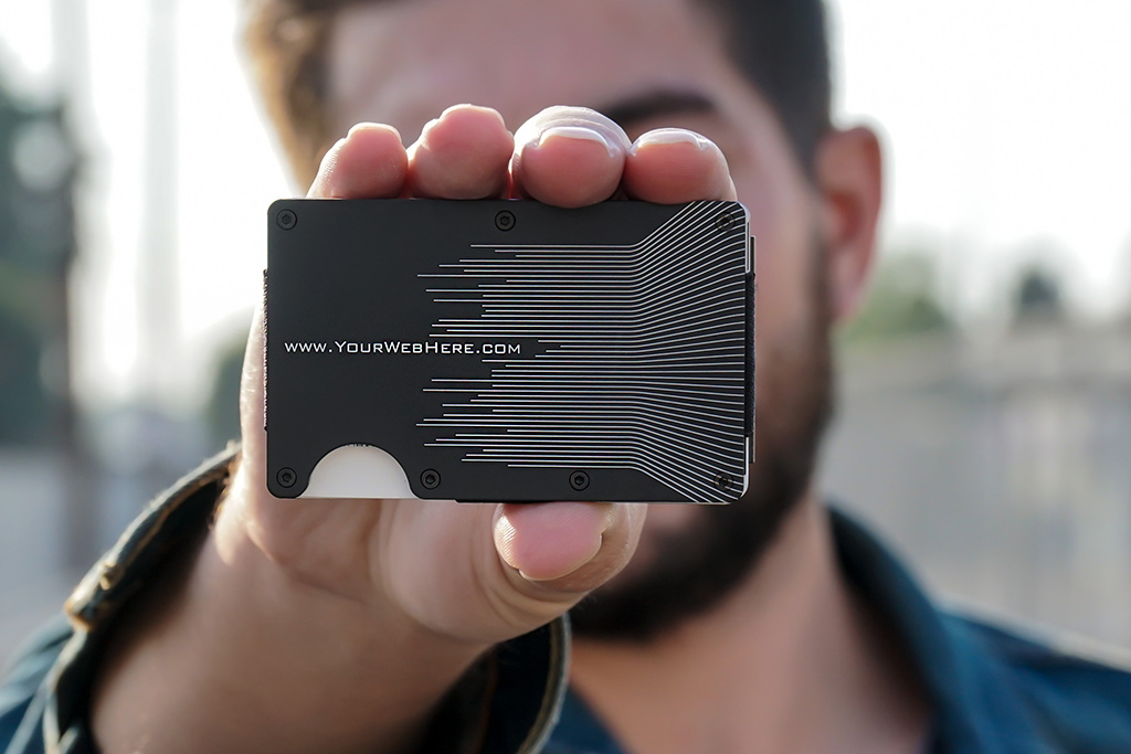 The Defender Slim Metal RFID Blocking Wallet 2