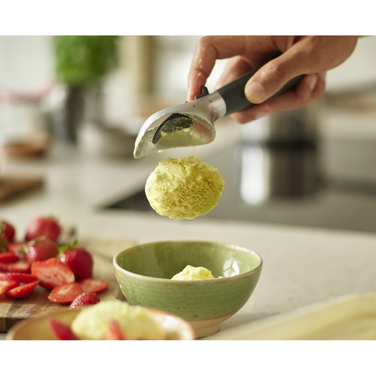 Joseph Joseph® Elevate™ Gray Ice-cream Scoop 7