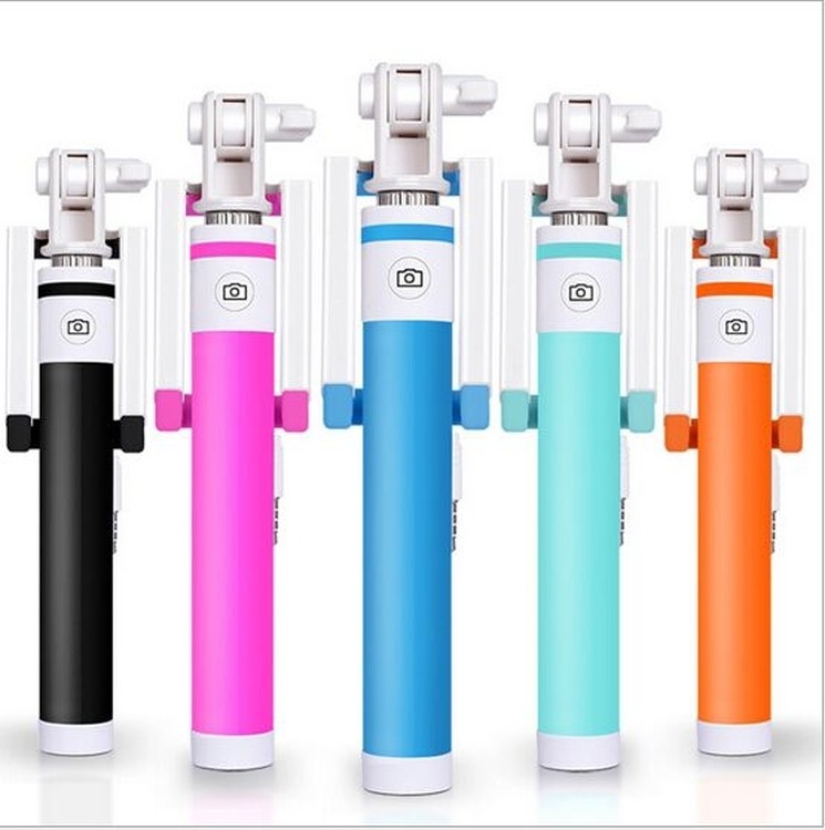 Wired Phone selfie stick 1