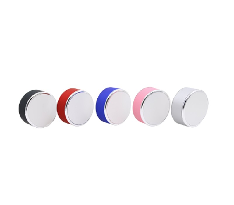 2-in-1 Retractable Type C Charging Cable 2