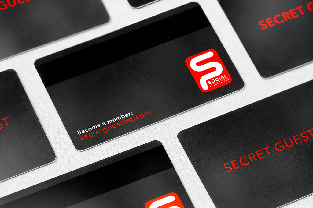 Glossy Plastic Business Cards