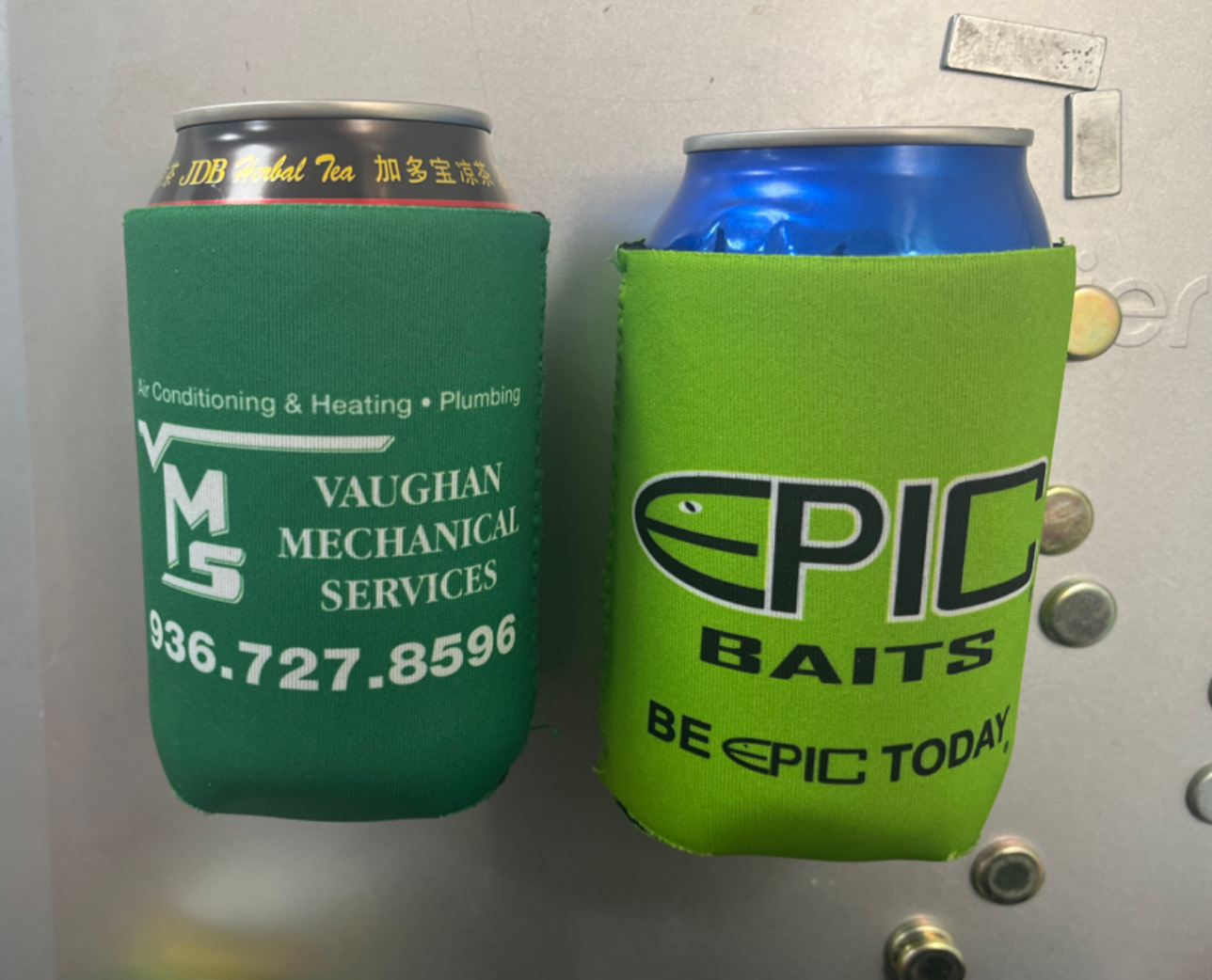 Magnetic Neoprene Can Cooler 1