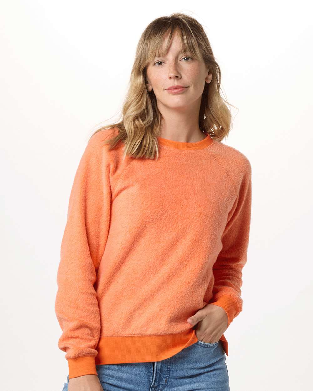 Women's Fleece Out Crewneck Pullover - K01 49