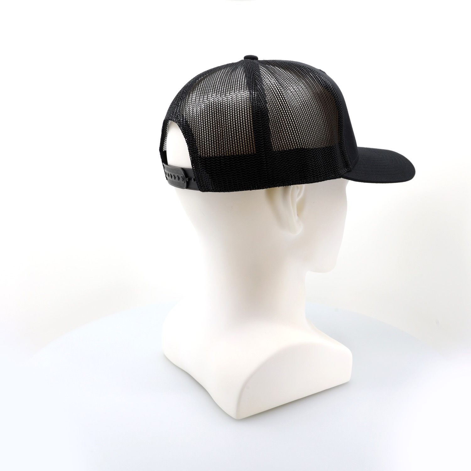 Snapback Meshback Trucker Cap