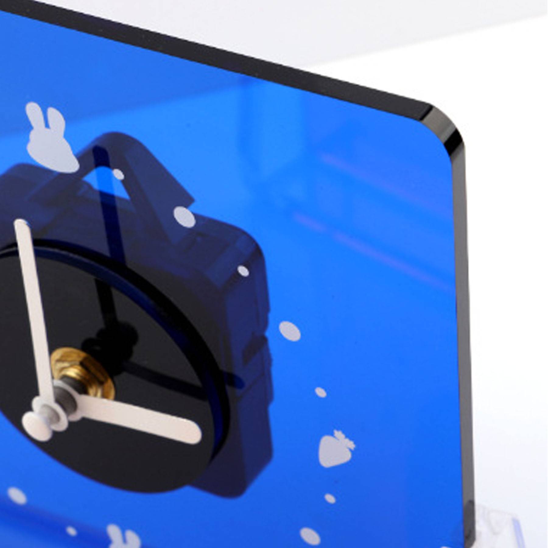 Acrylic clock 7