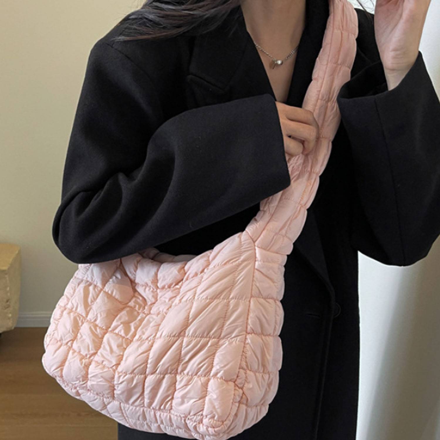 Nylon folded cloud tote bag 4