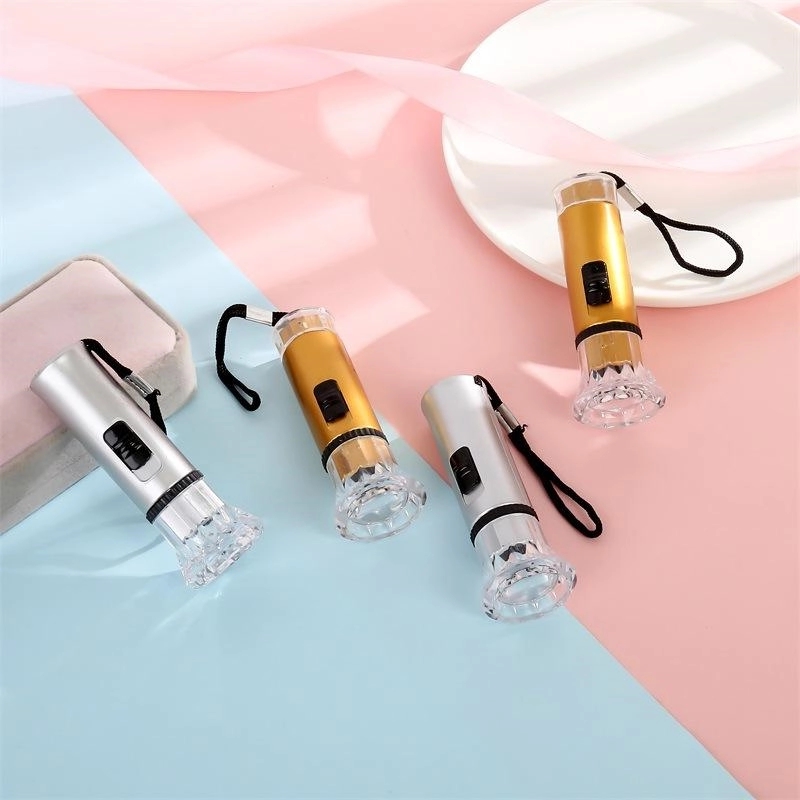 LED small flashlight portable pendant 3