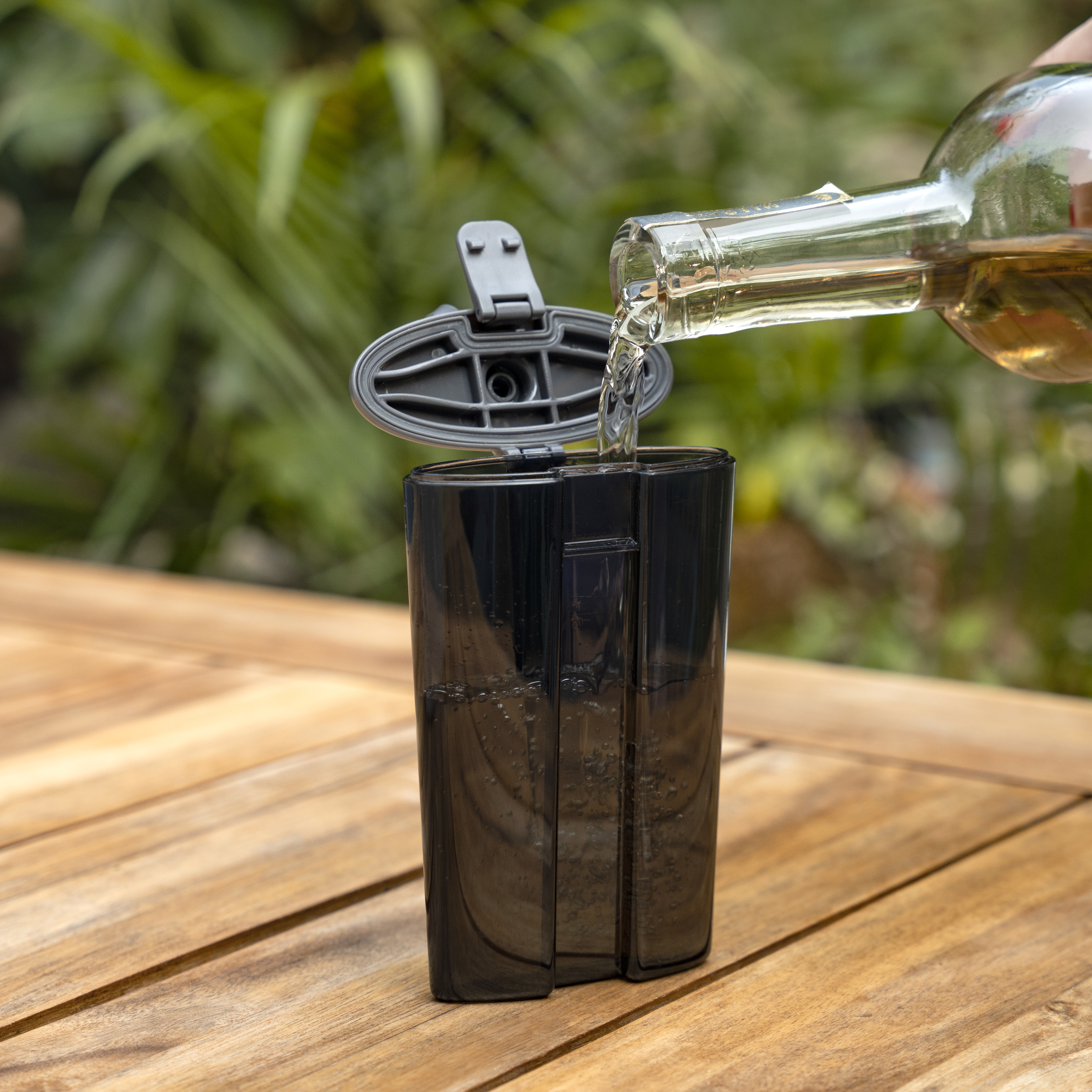 HOST® Easy-Fill™ Flask 13