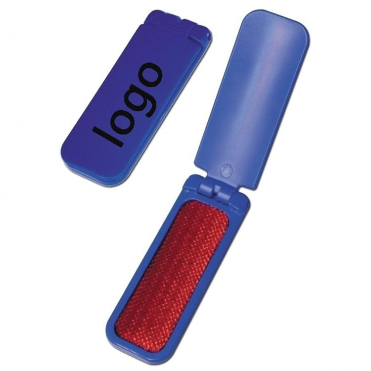 Folding Antistatic Dust Cleaning Brush For Clothes and Shoes 2