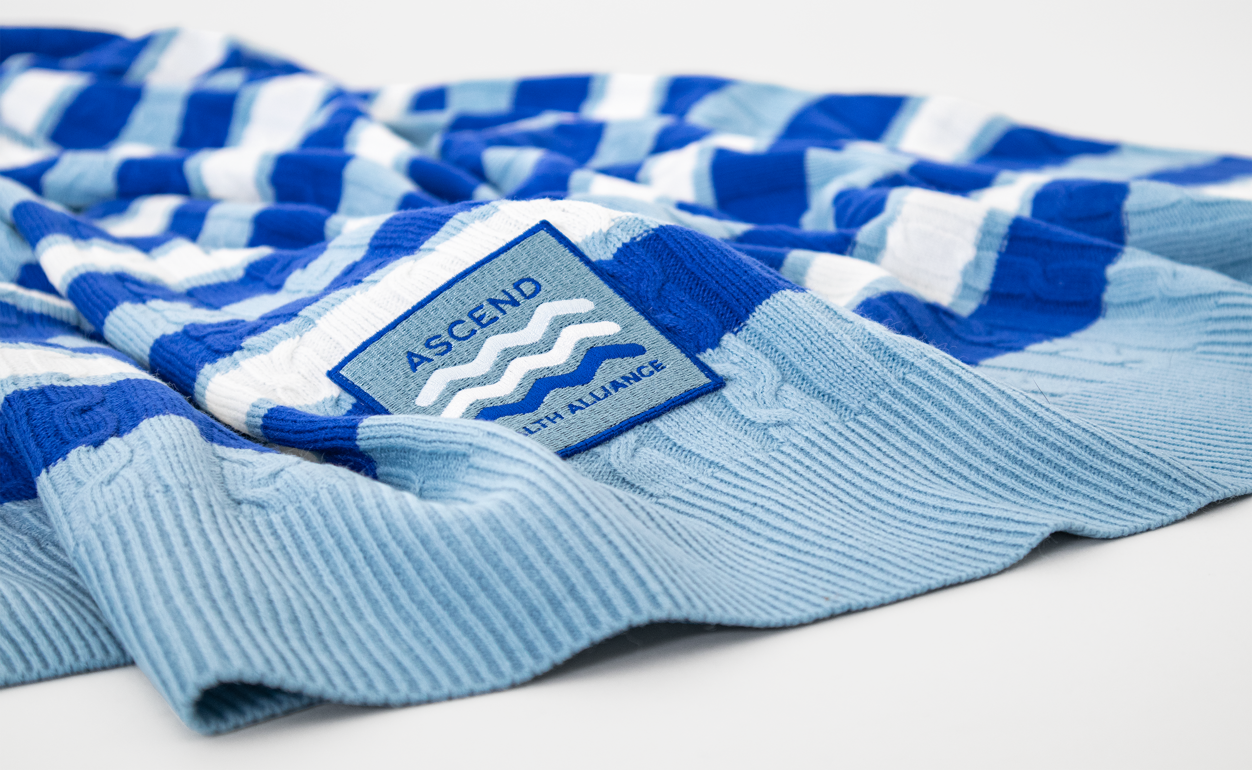 Cable Knit Blankets 1