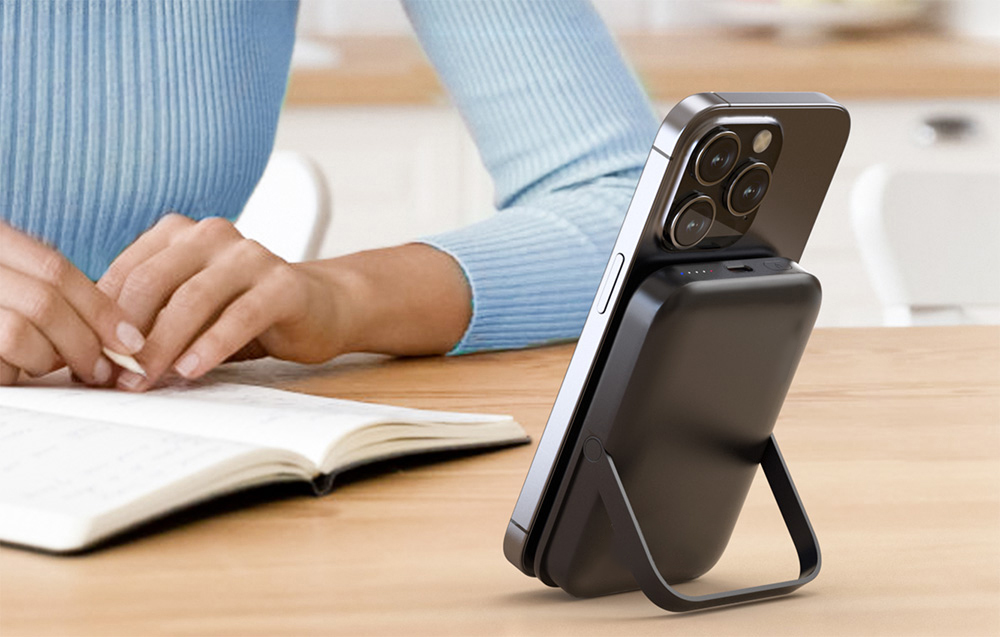 Choetech MagLeap 5K w/Stand 12