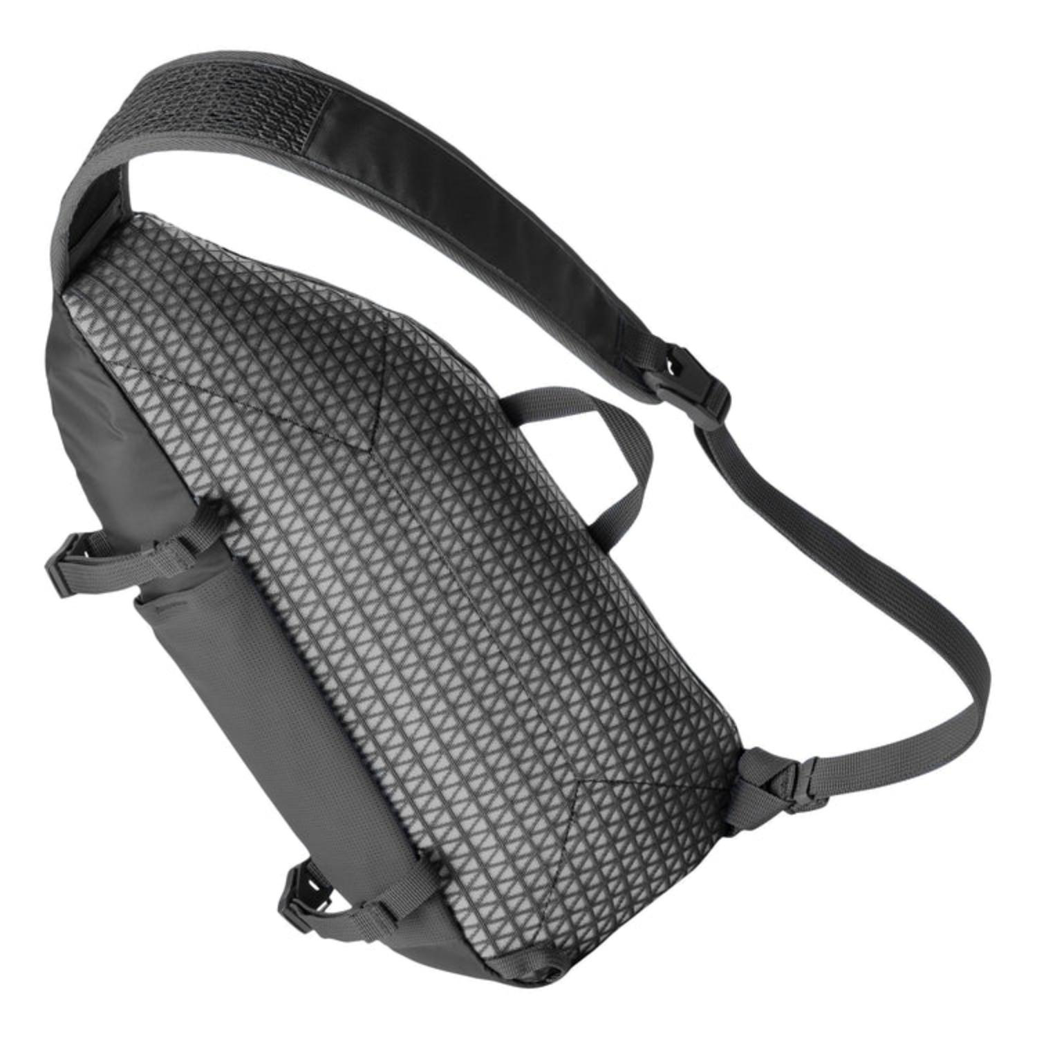 Eagle Creek® Recycled 7L Ranger XE Crossbody 3