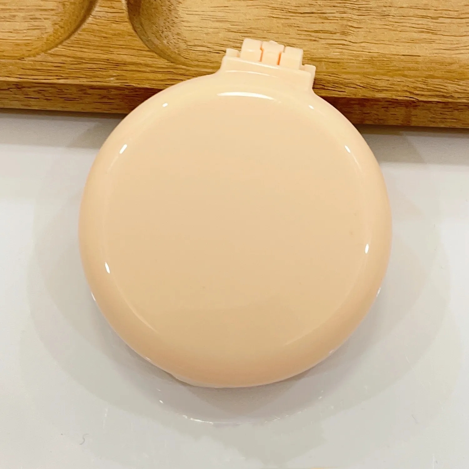 2-in-1 Foldable Travel Mirror Hair Brushes 4