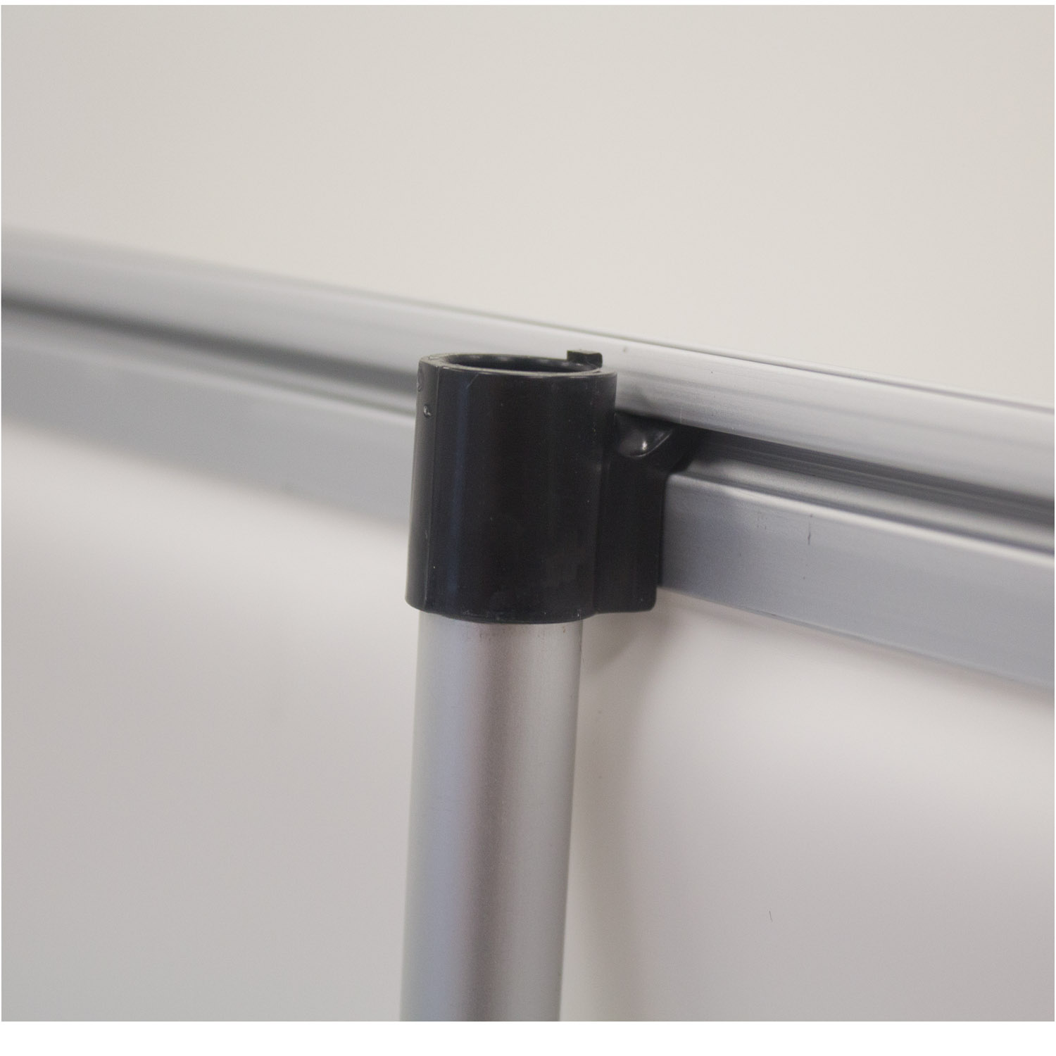 31.5" Ideal Retractor Hardware (Single-Banner) 3