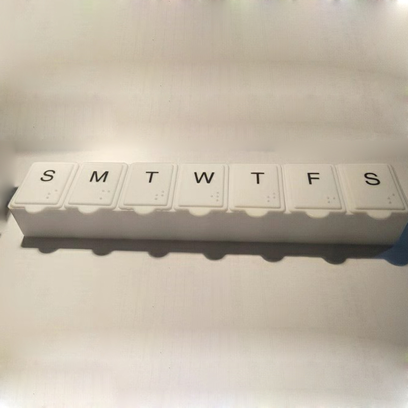 7-Day Pill Box 2