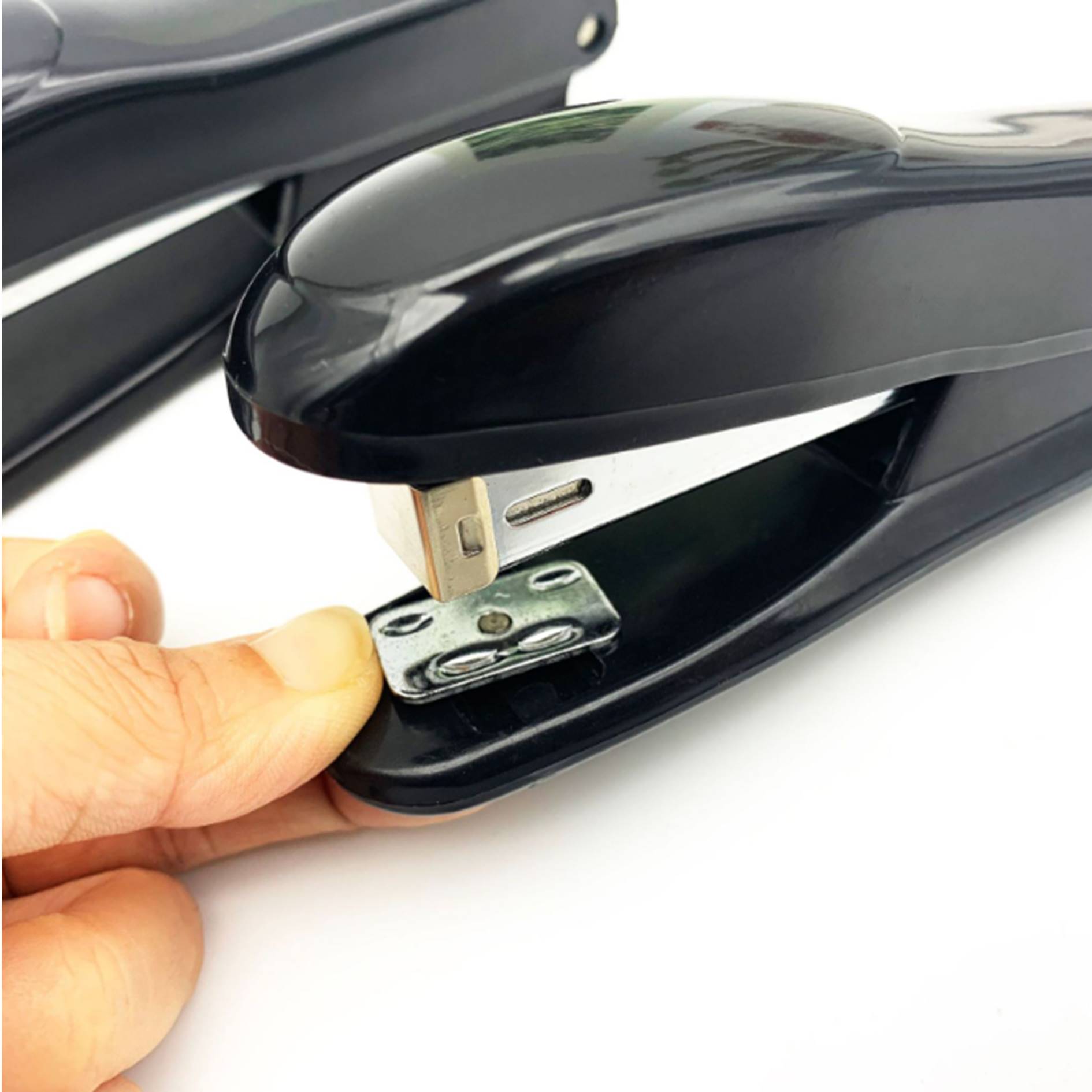 Office Use Desktop Metal Stapler 4