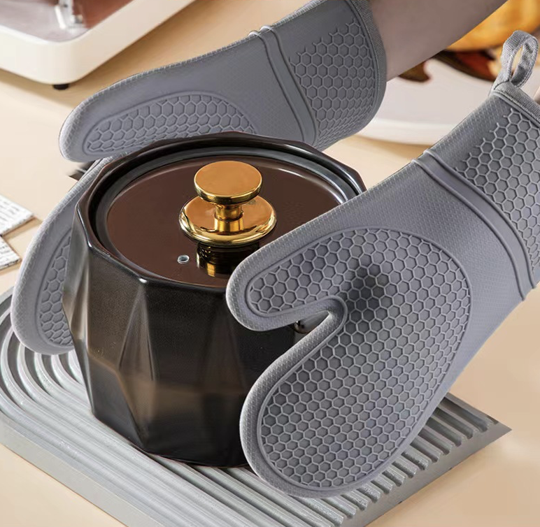 Soft Silicone Oven Mitts 3