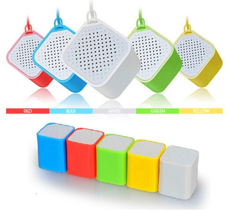 Hotest style 3in 1 mini bluetooth speaker with selfie 1
