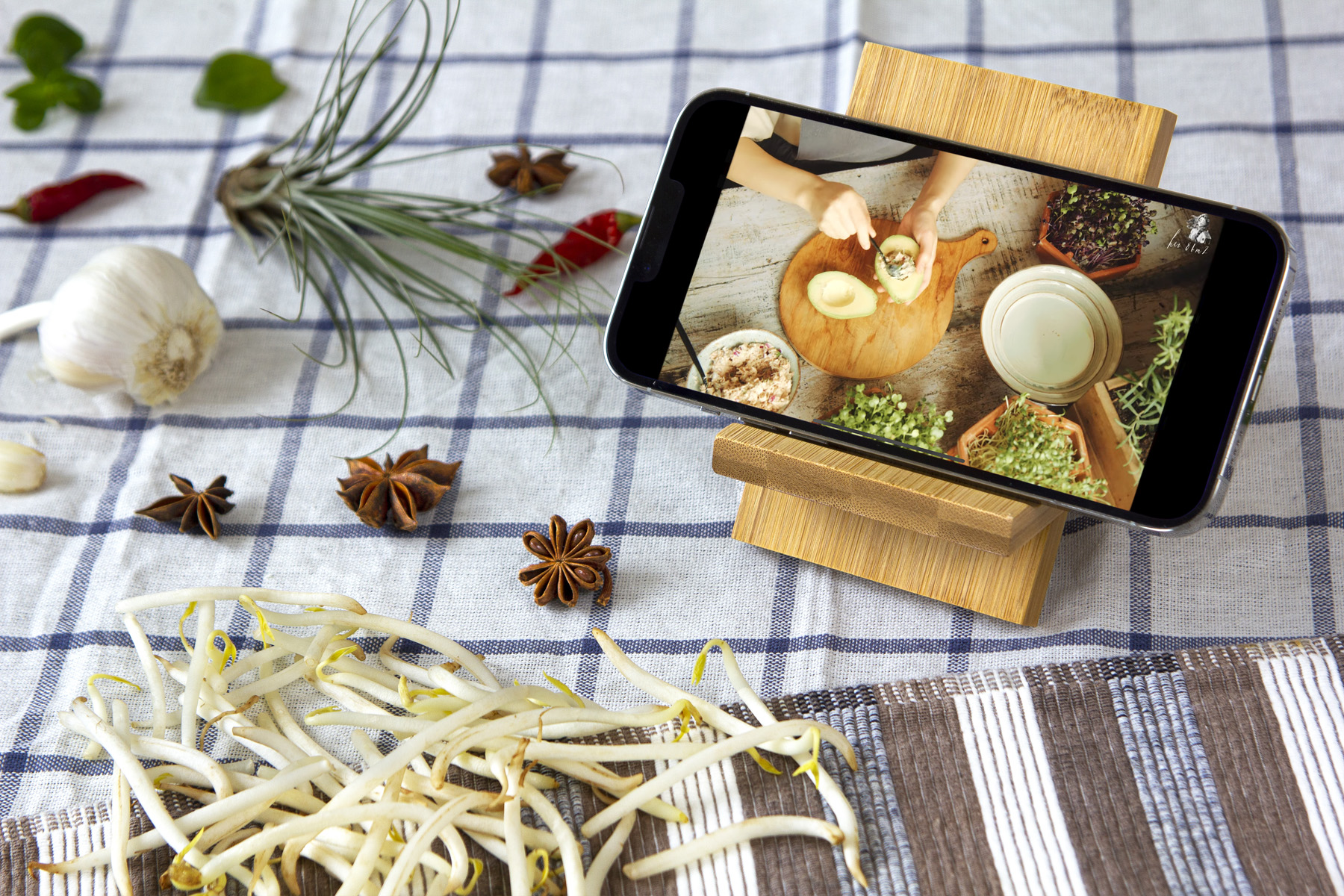 Bamboo Portable Phone Stand 13