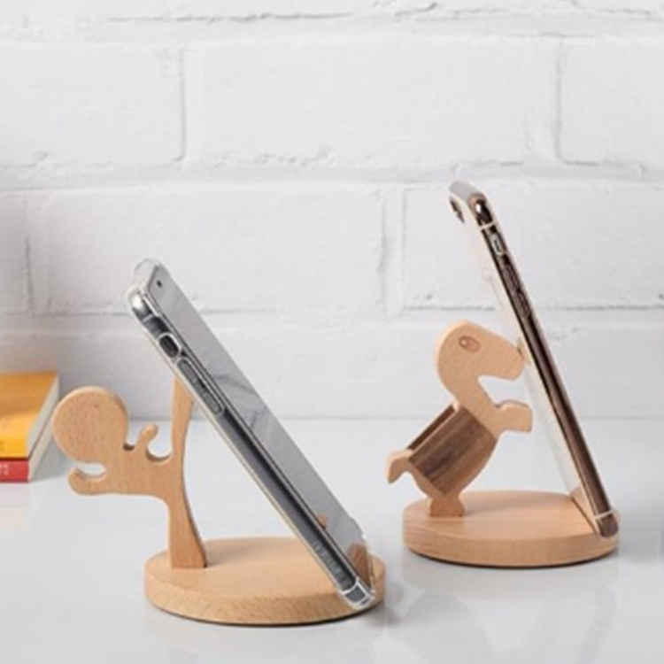 Creative Sustainable Wooden Phone Stand 3