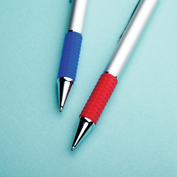 Majesty Twist Action Pens 3