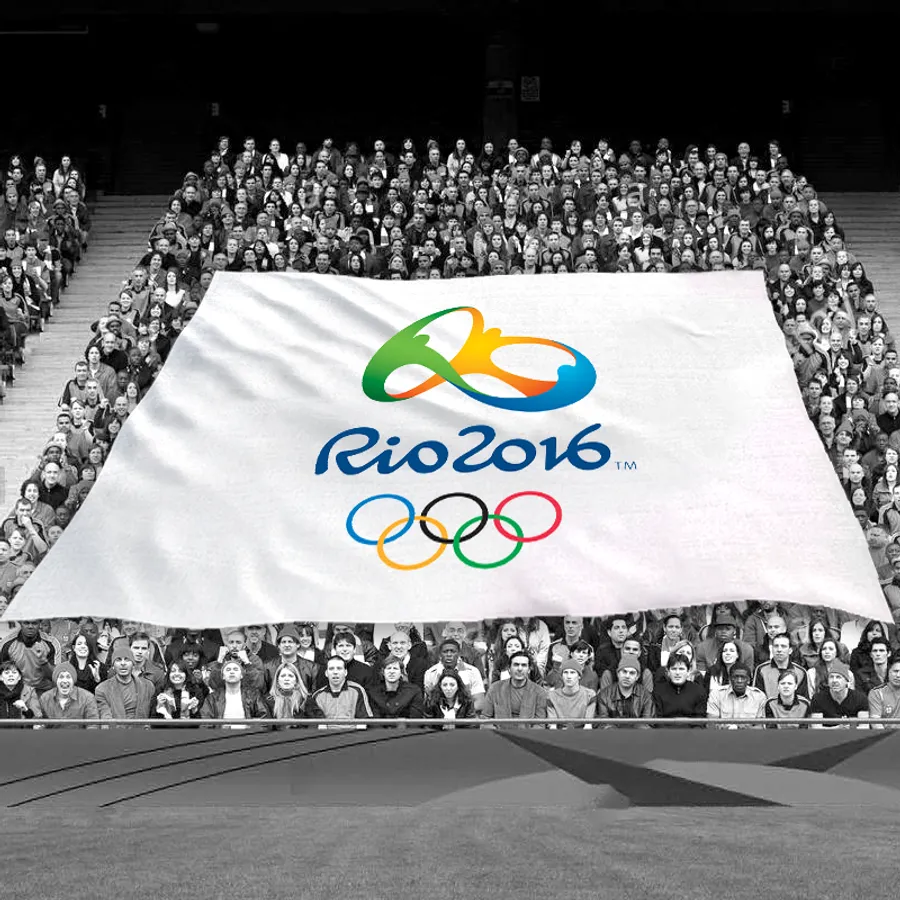 Crowd Flag 6