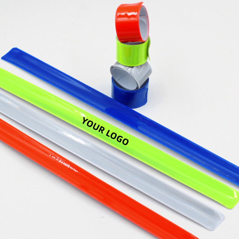 Multifunctional PVC reflective snap ring for night running and cycling reflective wristband gift 2