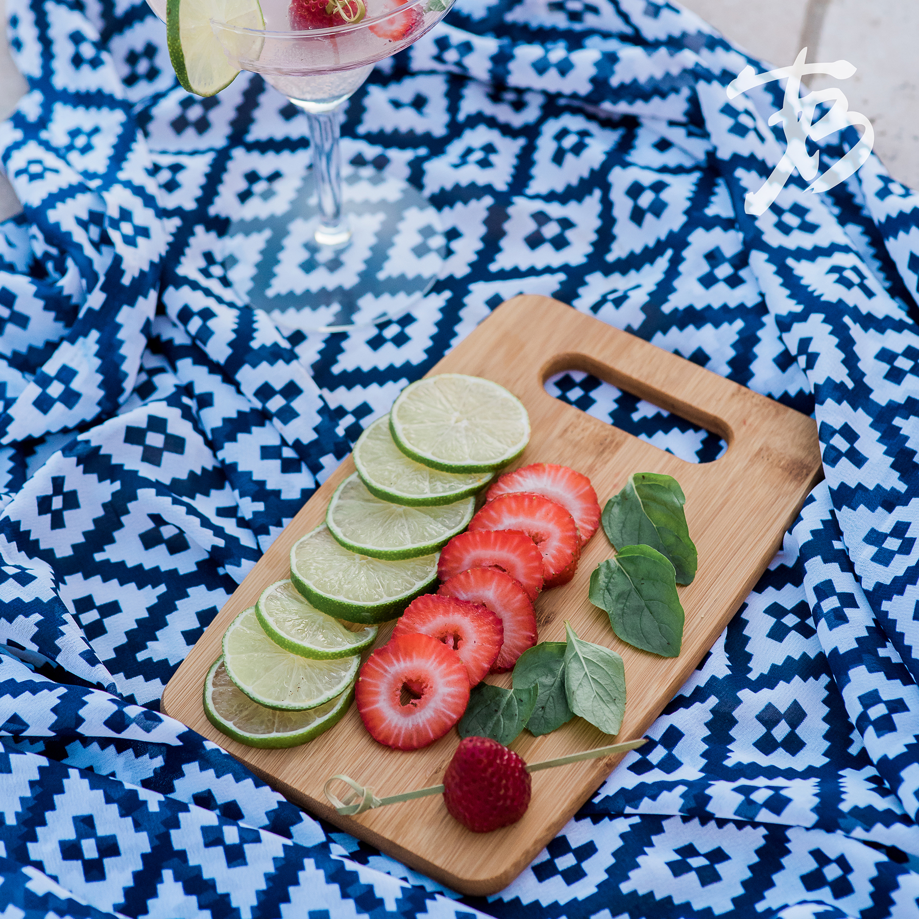 3-Piece Bamboo Cutting Board Set, 15" x 12", 12" x 9" and 9" x 6" 5