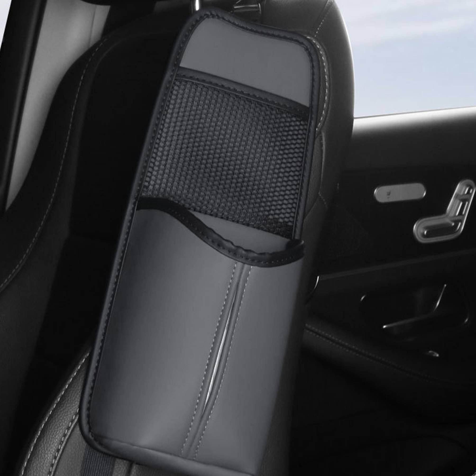 PU Leather Car Side Hanging Tissue Bag 3
