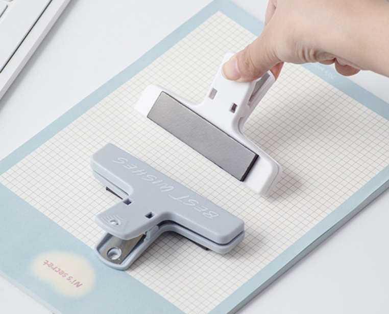 4" Keep-It Clip 1