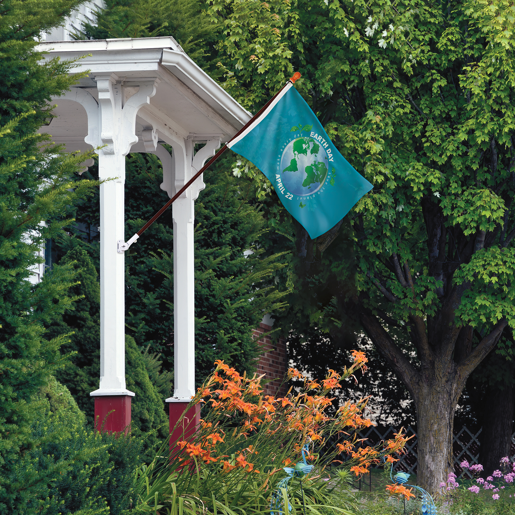 Promotional Flag Kit with 2' x 3' Flag and White Bracket 15