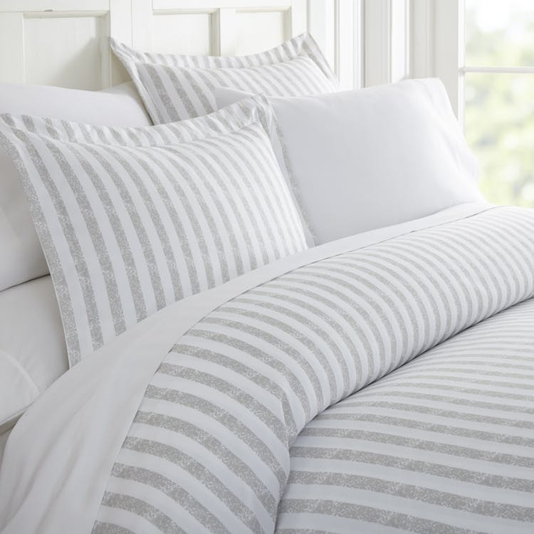 Duvet Cover Sets - Gray Stripe King 3 Piece 2