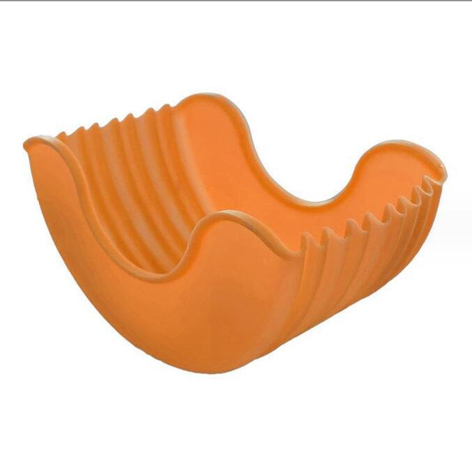 Touch-Free Burger Clip 8